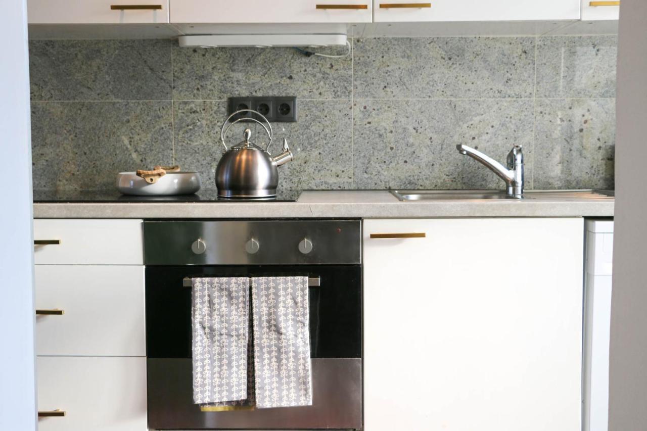 Charming Apartment: Only 10 Minutes To The Center Wien Eksteriør bilde