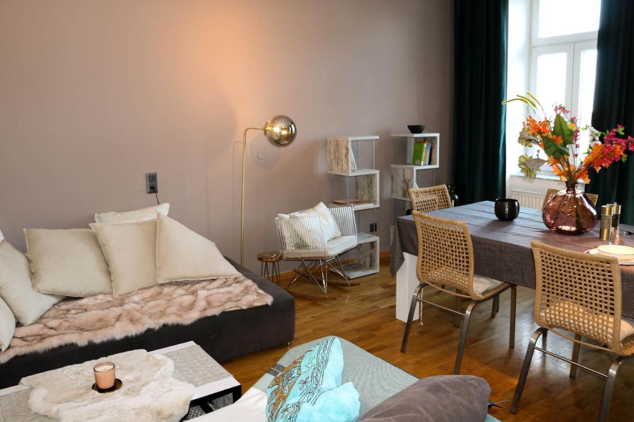 Charming Apartment: Only 10 Minutes To The Center Wien Eksteriør bilde